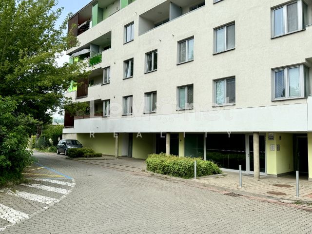 Pronájem bytu 1+kk Brno-Žabovřesky, balkon, sklep a parkovací stání